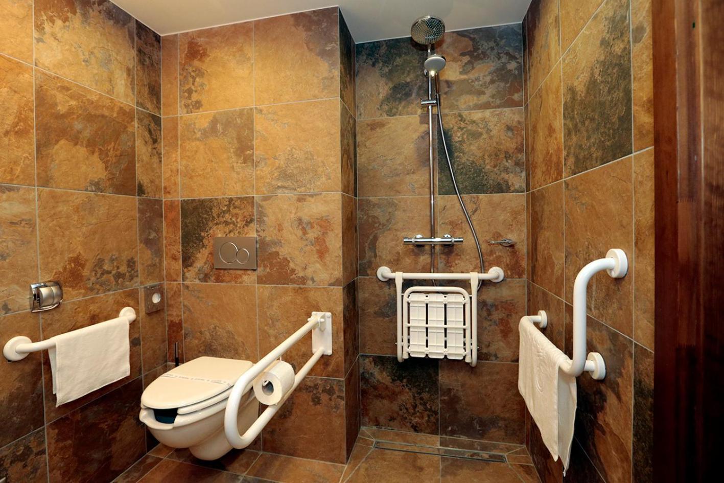 Hotel Cascade Resort & Spa Demjén 객실 사진